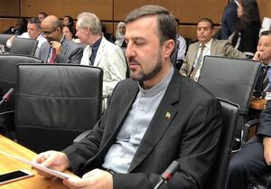 عکس خبري -غريبآبادي: دولت ترامپ ??? تحريم عليه ايران اعمال کرده/ سياست دولت آمريکا قرار دادن زانو روي گردن ديگران است