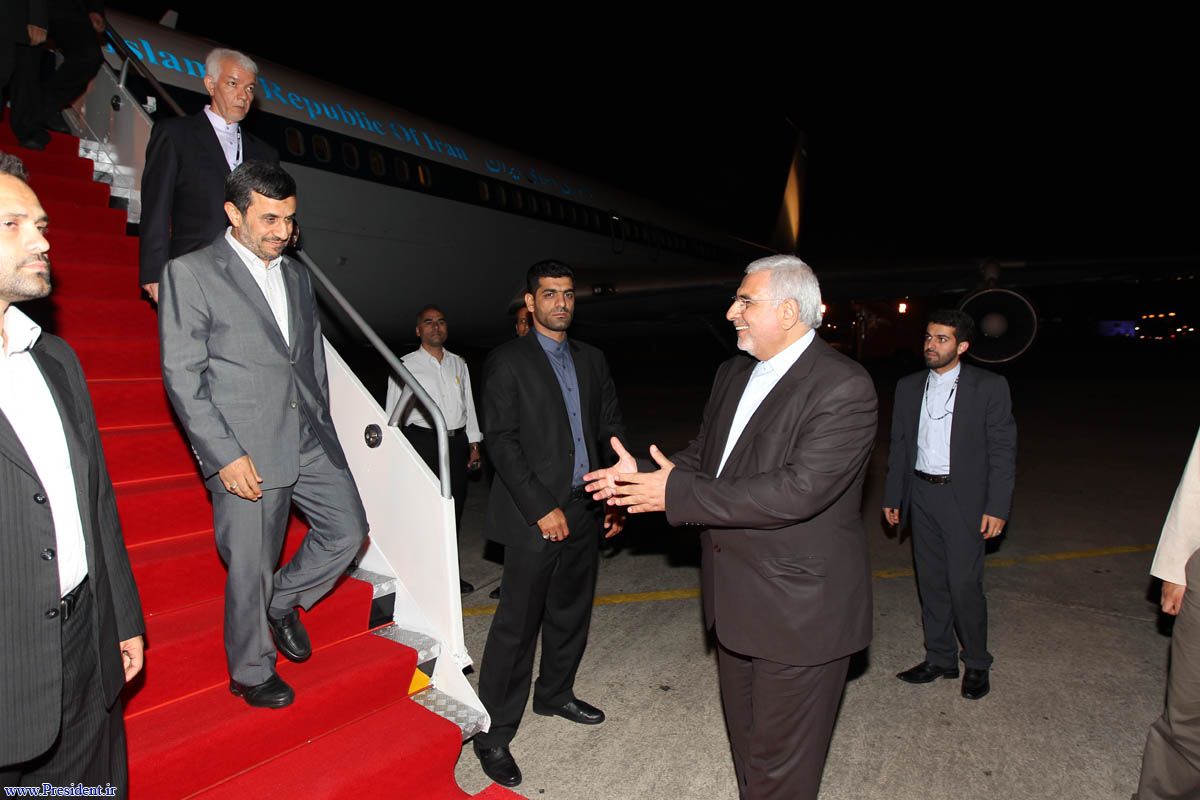 عکس خبري -پرونده اي براي رفتارهاي عجيب احمدي نژاد در صحنه ديپلماسي