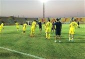 عکس خبري -مصطفوي: استقلال را نابود کردند و جان بازيکنان و خانوادههايشان را به بازي گرفتند/ «شو» اجرا کردند