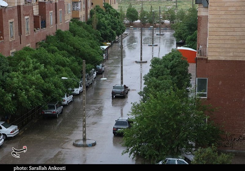 عکس خبري -ادامه بارش‌هاي مونسون در سيستان و بلوچستان/ ?? ميليمتر باران در نيکشهر سيل به راه انداخت