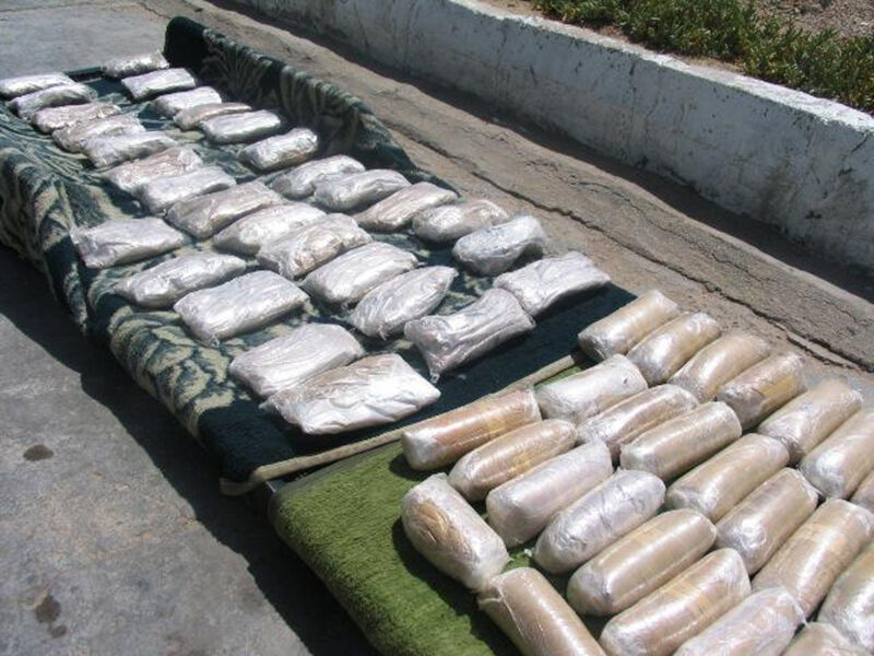 عکس خبري -بيش‌از يک تن مواد مخدر در ايرانشهر کشف شد