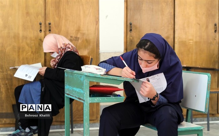 عکس خبري -مخالفت ستاد کروناي تهران با بازگشايي حضوري مدارس و دانشگاه‌ها در پاييز