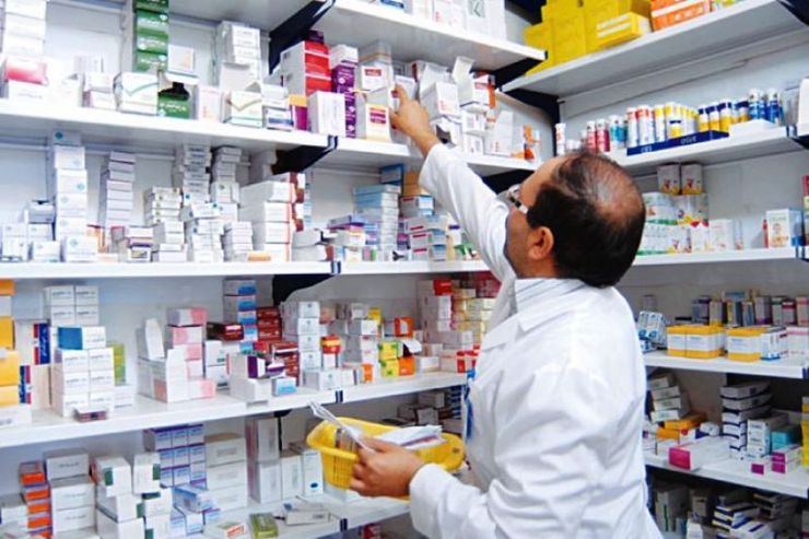 عکس خبري -برخورد قانوني با داروخانههاي متخلف در مشهد | آغاز بازديدها از ابتداي مردادماه