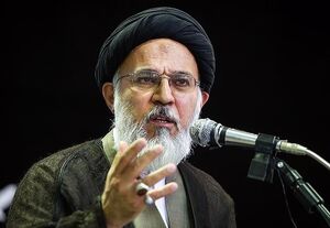 عکس خبري -امام حسين(ع) امروز هم براي پيوستن به عاشورا دعوت ميکنند/بالاترين درجه انفاق بخشش مال و جان است