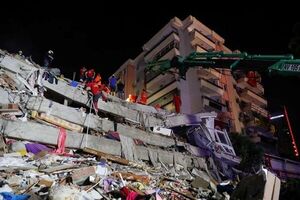 عکس خبري -شمار قربانيان زلزله «ازمير» به ?? نفر رسيد/ زخمي شدن حدود ??? نفر