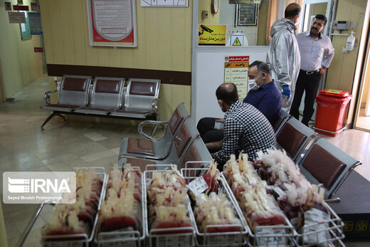 عکس خبري -سازمان انتقال خون: مردم خون بدهند، ذخاير کاهش يافته است