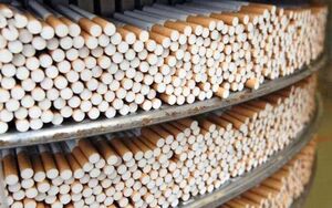 عکس خبري -افزايش ?.? درصدي قاچاق سيگار/ ?? ميليارد نخ توليد شد