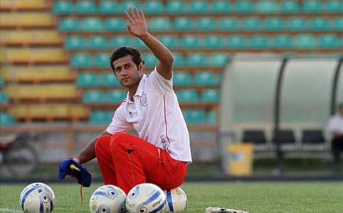 عکس خبري -احتمال جدايي من از پرسپوليس بيشتر از ماندن در اين تيم است 