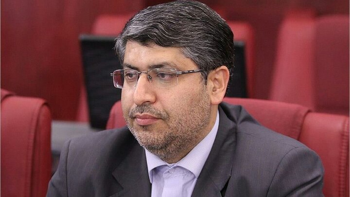 عکس خبري -تداوم دپوي ميليونها تن کالا در گمرک/ دولت مي توانست زودتر هم کالاهاي مورد نياز مردم را ترخيص کند