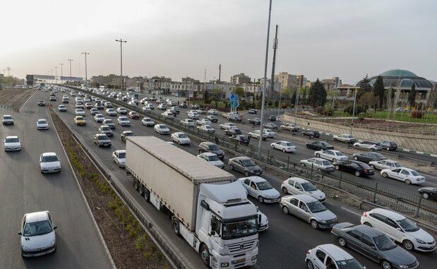 عکس خبري -ترافيک جاده‌هاي استان همدان با کاهش سطح محدوديت‌ها افزايش يافته است