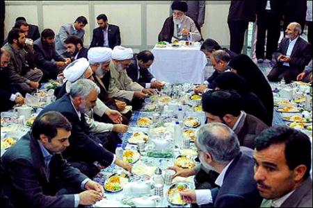عکس خبري -علت غيبت هاشمي در ضيافت افطار رهبري