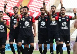 عکس خبري -پرسپوليس تا پايان سال سياه‌پوش مي‌ماند