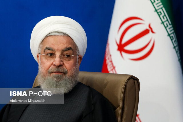 عکس خبري -روحاني: مسئولان بايد پيشگام تزريق واکسن باشند تا مردم هم اعتماد کنند