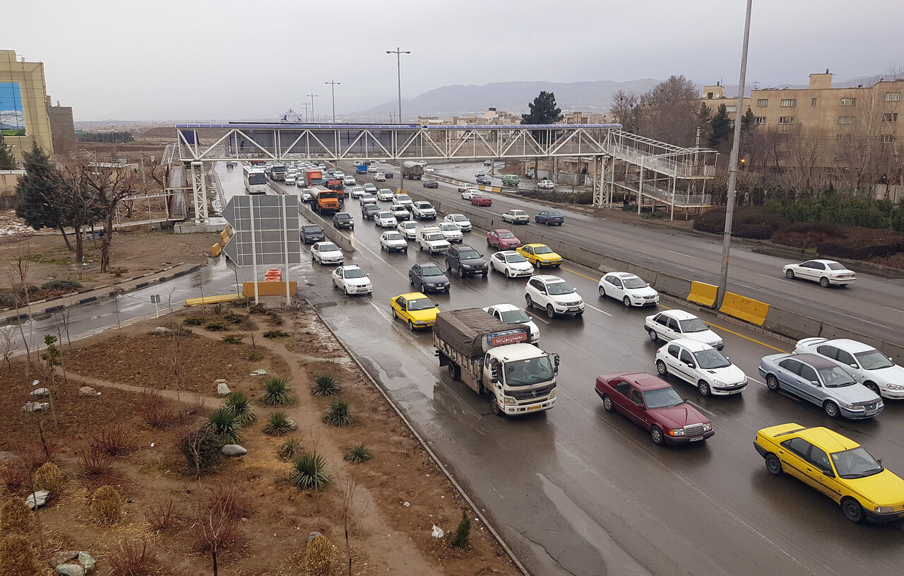 عکس خبري -ترافيک نيمه‌ سنگين در مبادي ورودي به تهران