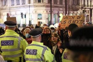 عکس خبري -تداوم اعتراض‌ها به ناامني زنان در انگليس