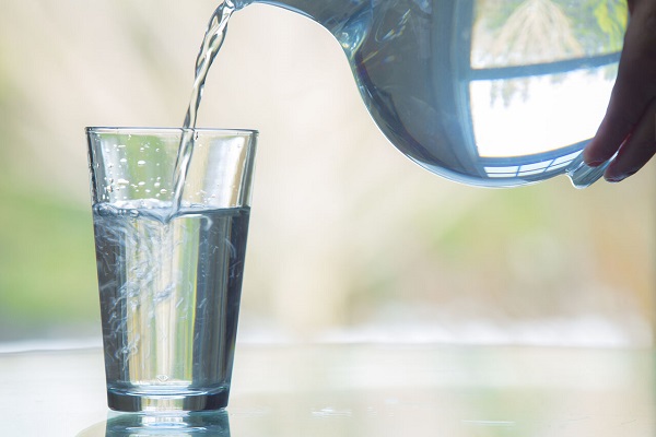 عکس خبري - فرد روزه دار چطور آب بدن را خود را حفظ كند؟