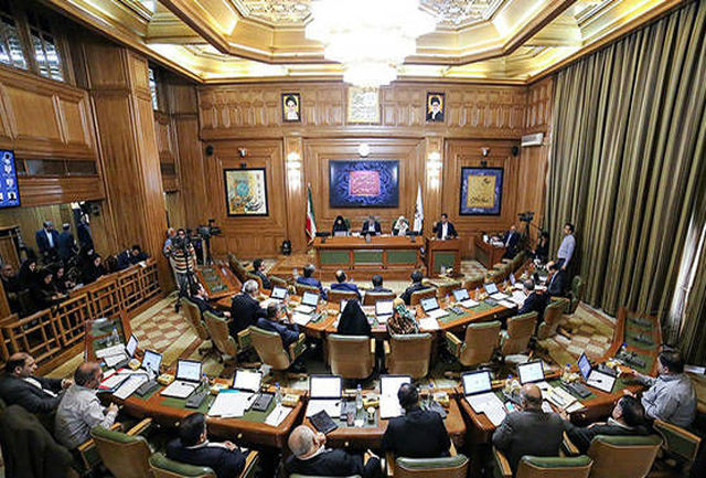 چند نفر از اعضاي کنوني شوراي شهر تهران براي انتخابات تاييد صلاحيت شدند؟