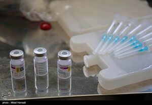 عکس خبري -ورود بزرگترين محموله واکسن کرونا توسط جمعيت هلال احمر
