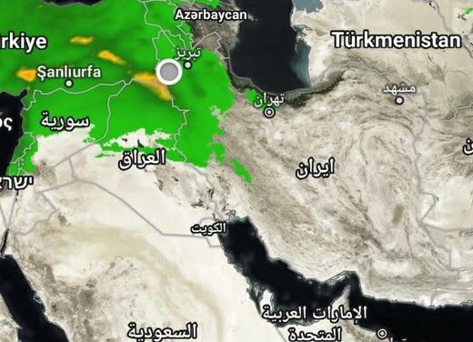 گرد و خاک در شرق، گرماي هوا در شمال و وزش باد در پايتخت