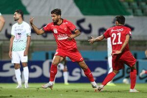 عکس خبري -اقدام پرسپوليس براي ماندن مهاجم گلزن