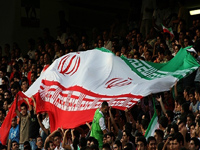عکس خبري -ممانعت از ورود دوربين ايراني به ورزشگاه