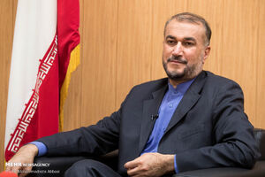 عکس خبري -وزير امور خارجه به تهران بازگشت