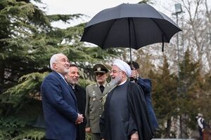 عکس خبري -رانت ارزي ده‌ها ميليارد دلاري فاجعه تمام عيار در دولت روحاني