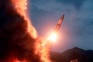 عکس خبري -ارتش آمريکا به آزمايش موشک کروز کره شمالي واکنش نشان داد