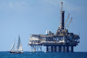 عکس خبري -قيمت جهاني نفت خام افت کرد
