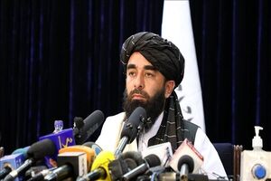عکس خبري -ذبيح الله مجاهد: هيچ عضوي از القاعده در خاک افغانستان حضور ندارند