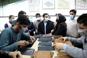 عکس خبري -اشتغالآفريني بنياد برکت براي ناشنوايان