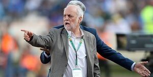 عکس خبري -خوردبين: پرسپوليس بايد هر چه زودتر از بلاتکليفي مديريتي در بيايد/ برخي براي شهرت وارد باشگاه ميشوند
