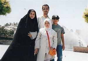 عکس خبري -کارگردان سريال زندگي «شهيد شهرياري»: خودش صدايمان زد