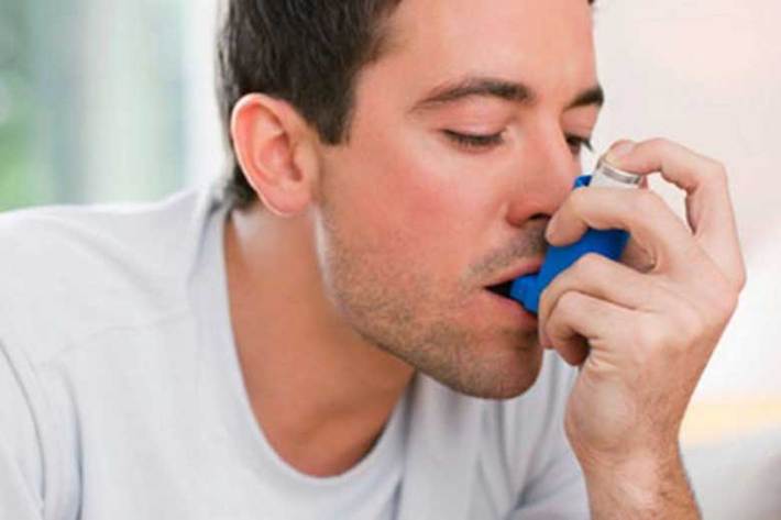 هشدار، آسم را با کرونا اشتباه نگيريد