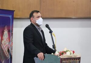 عکس خبري -وضعيت را براي متخلفان در داخل و خارج از فدراسيون ناامن ميکنيم