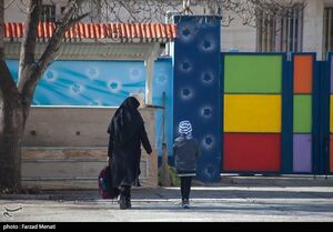 عکس خبري -? مشکل خانوادهها در فصل ثبتنام دانشآموزان/ "تکميل ظرفيت" مدارس دولتي