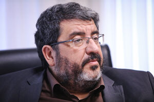 عکس خبري -ايزدي: نبايد به عملکرد ظريف صفر و صدي نگاه کرد