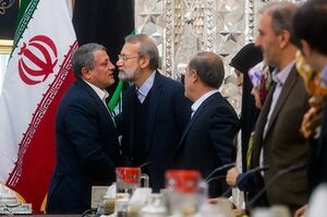 عکس خبري -لاريجاني در چاه ليدر اصلاحات نميافتد!